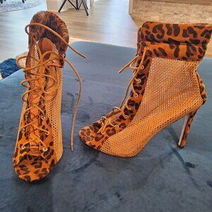 Name Your Price Shoe Bonanza